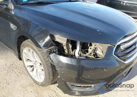 2017 Ford Taurus Limited z USA, uszkodzony, nr VIN 1FAHP2F81HG115139